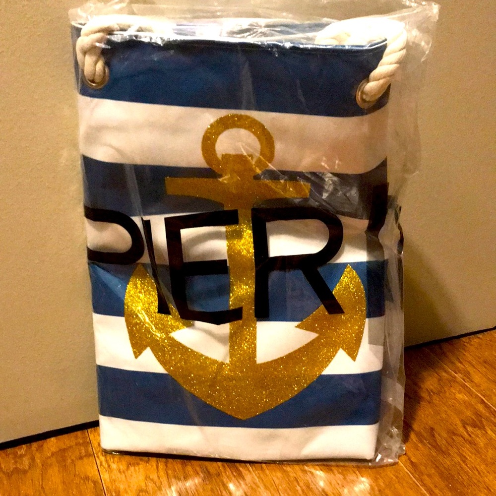 Pier 17 Beach Bag